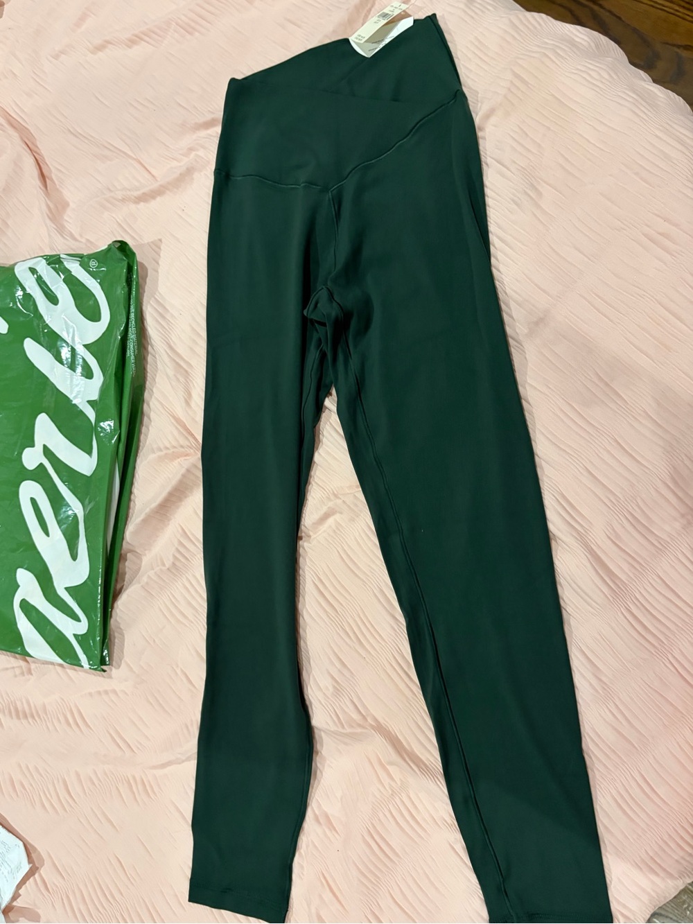 aerie nwt forest green leggings small